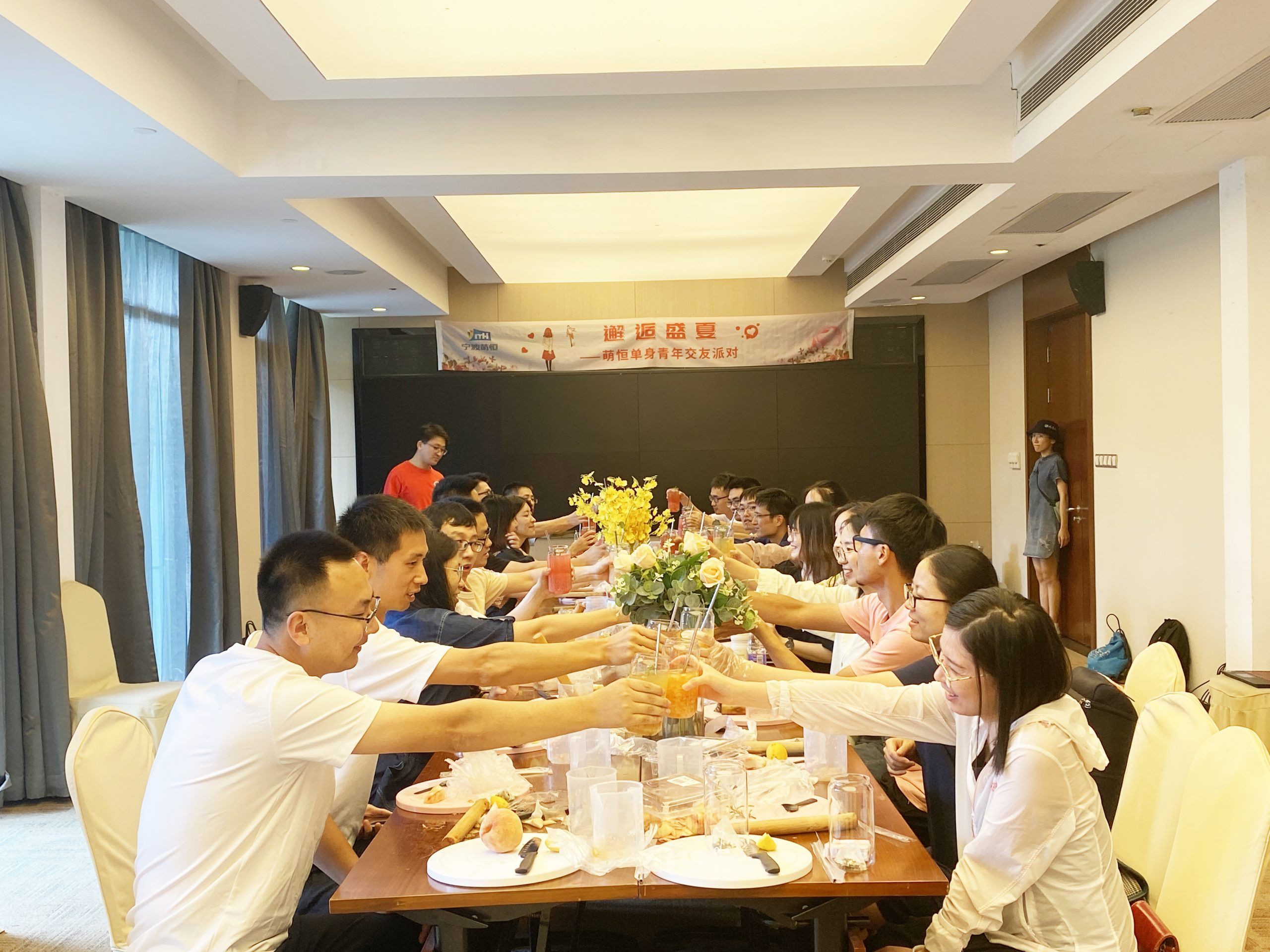 總有些驚喜的際遇 比方說(shuō)當(dāng)我遇見(jiàn)你